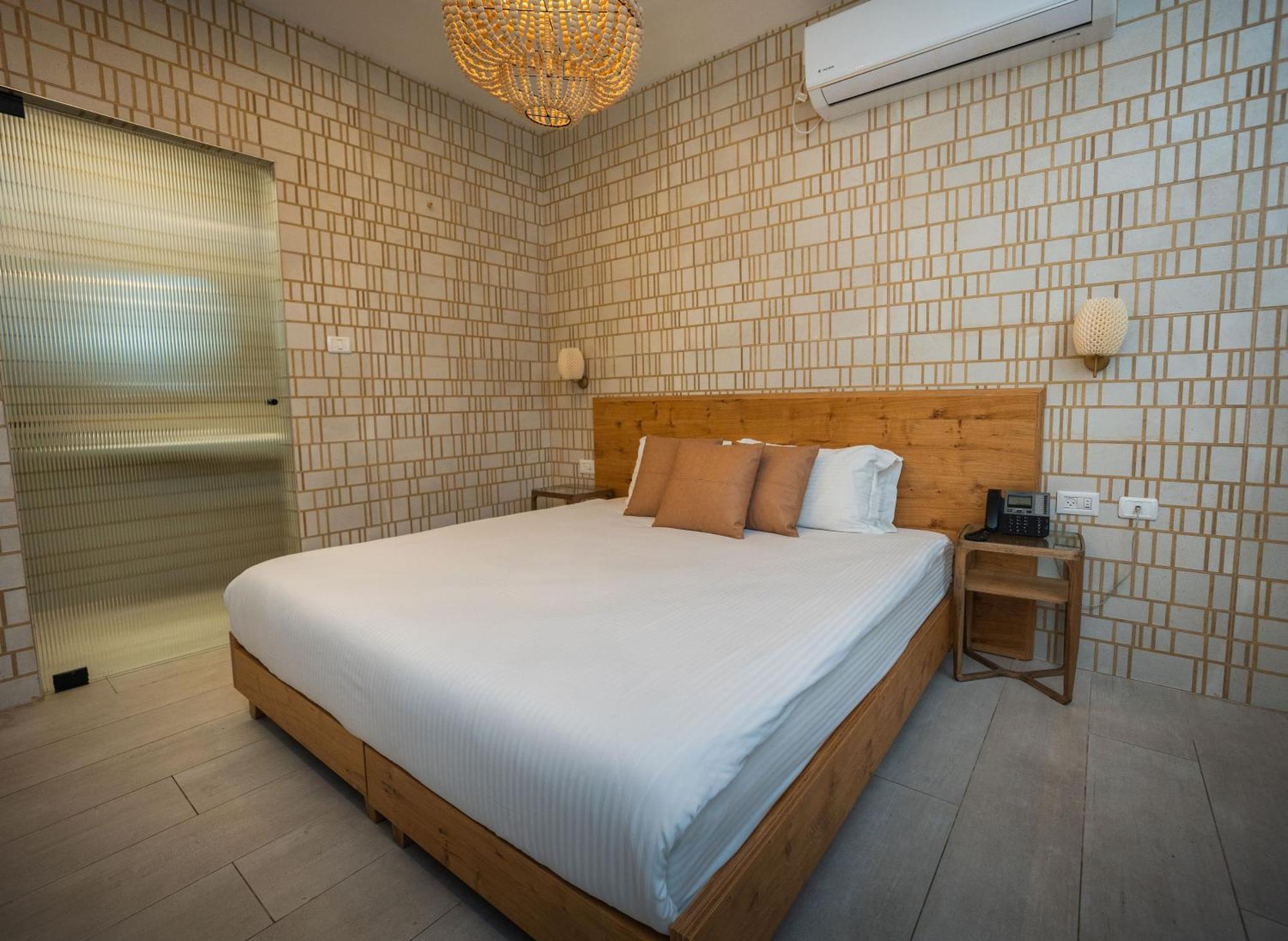 Estate Spa Boutique Hotel - Adults Only Rehovot Bagian luar foto