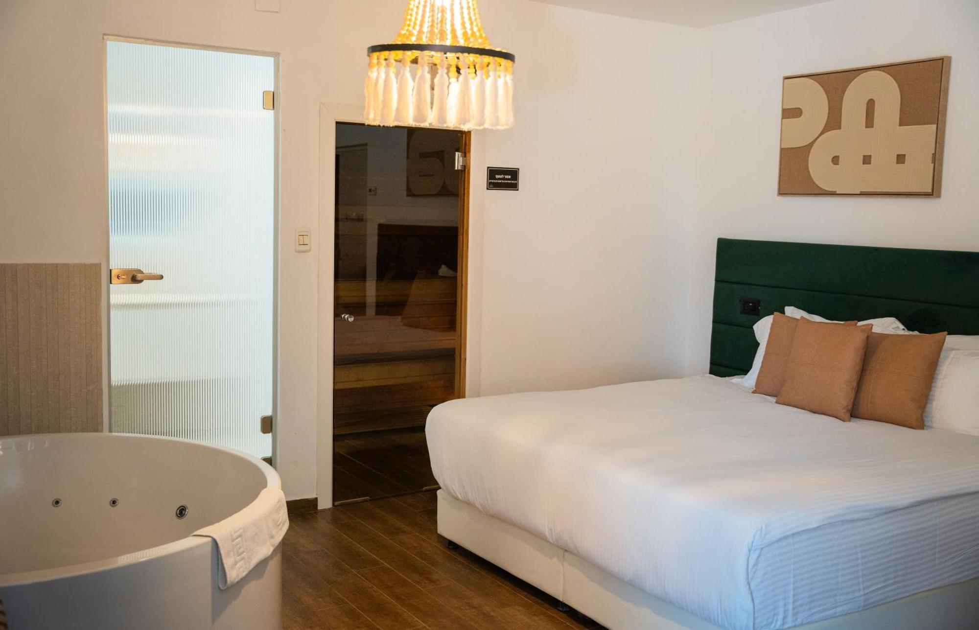 Estate Spa Boutique Hotel - Adults Only Rehovot Bagian luar foto