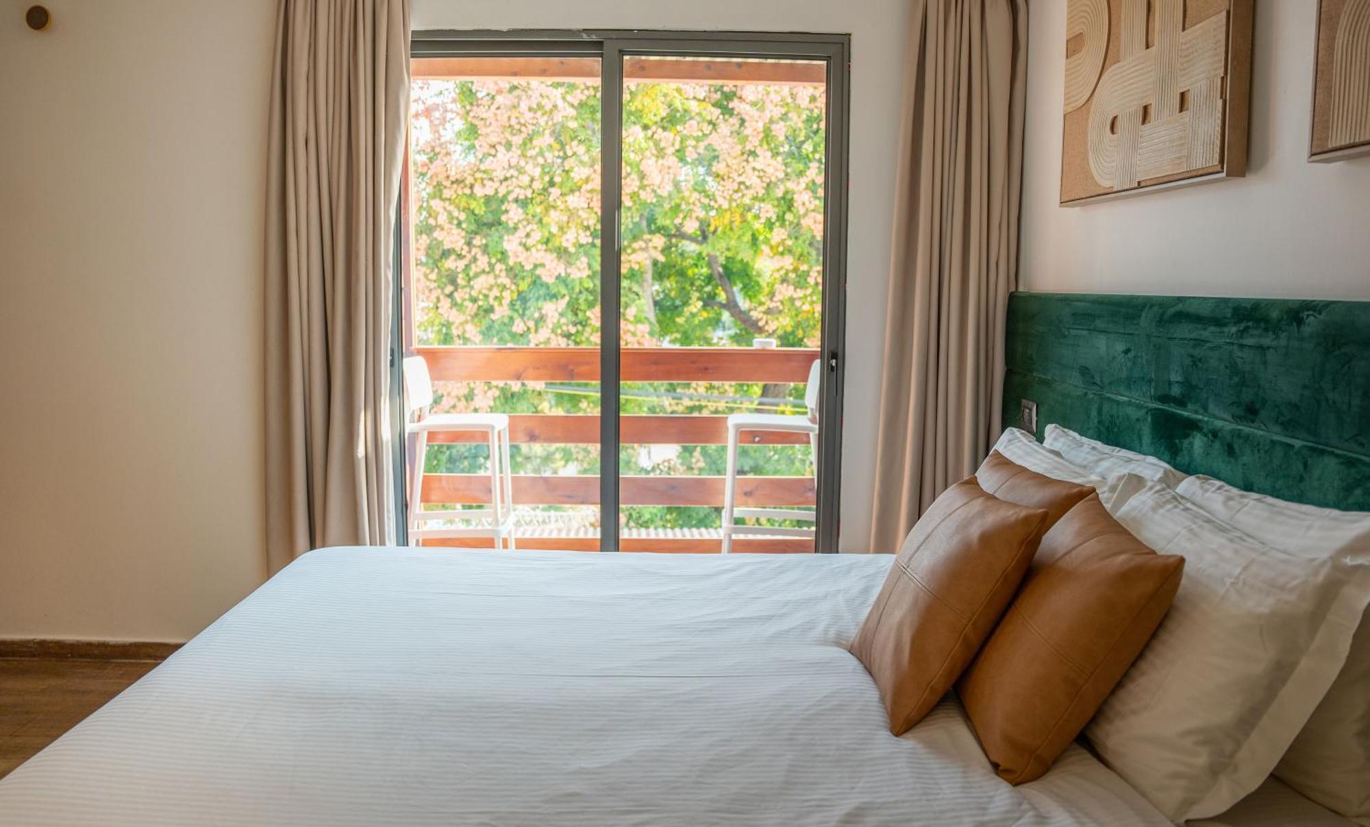 Estate Spa Boutique Hotel - Adults Only Rehovot Bagian luar foto