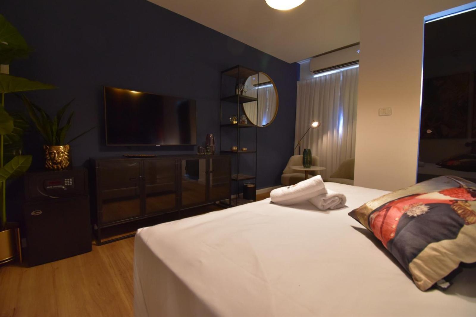 Estate Spa Boutique Hotel - Adults Only Rehovot Bagian luar foto