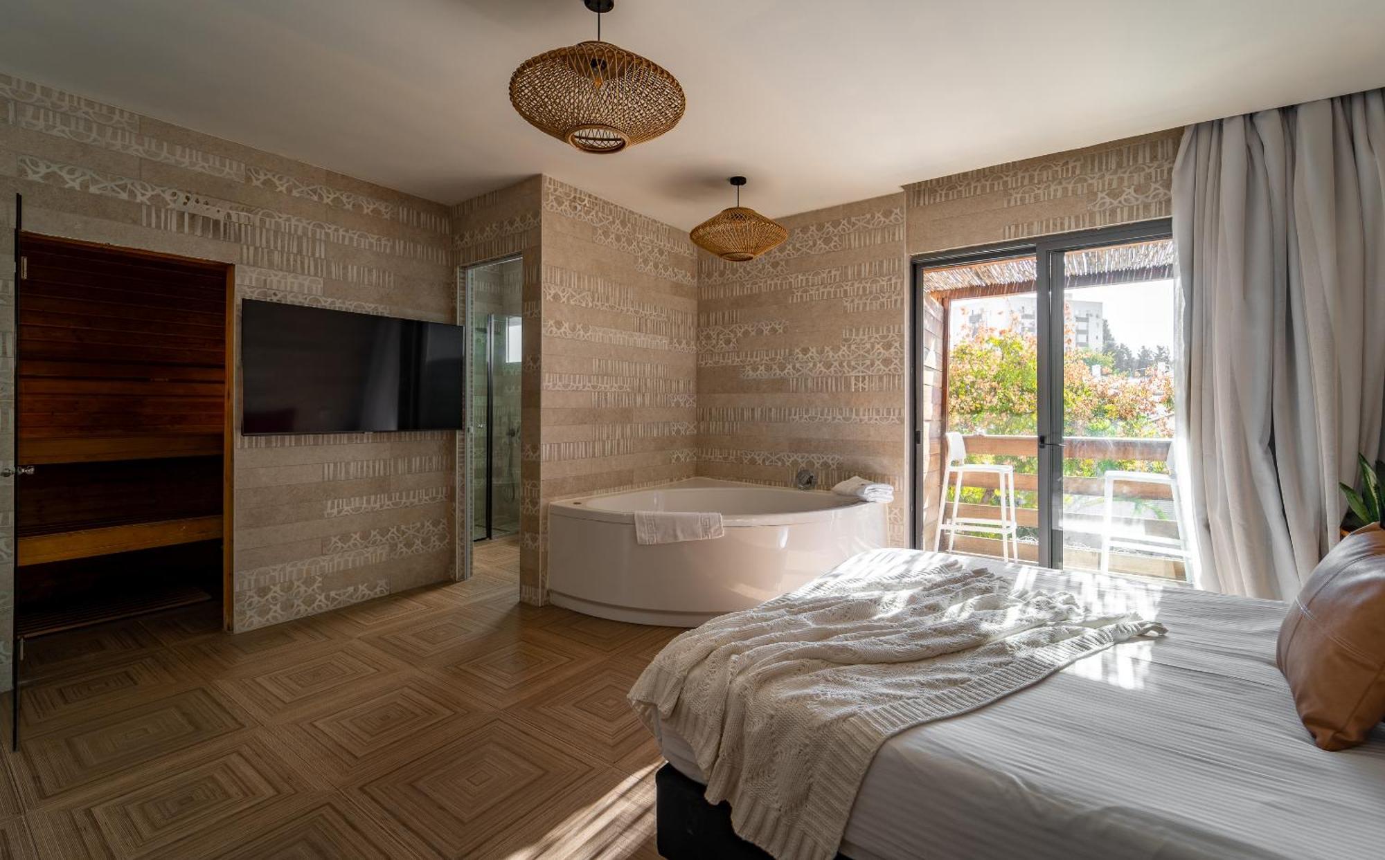 Estate Spa Boutique Hotel - Adults Only Rehovot Bagian luar foto